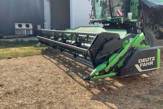Deutz-Fahr C9306 T5 6703309048198803819 © GM Bilder