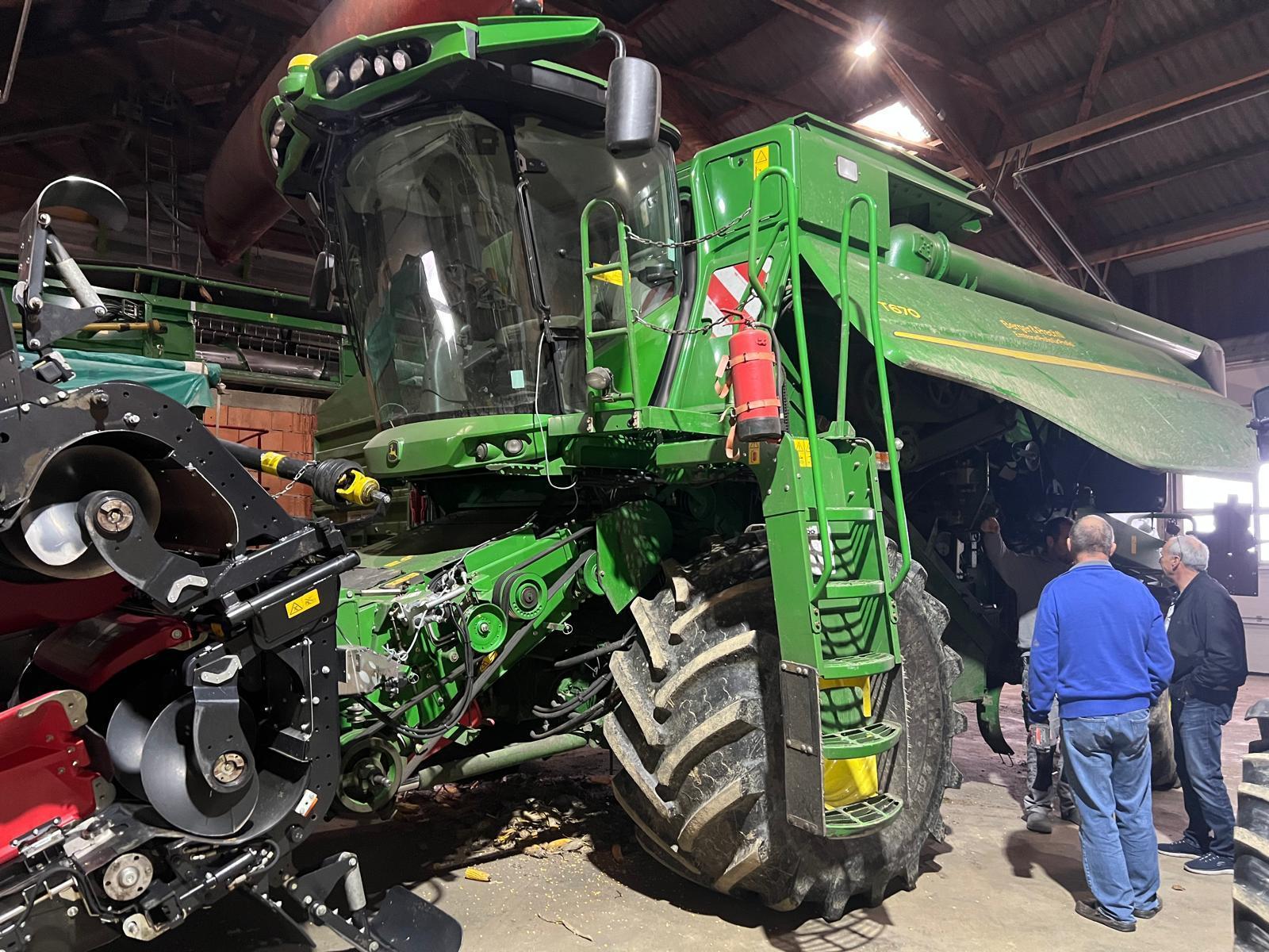 John Deere T670 670855773761761 © GM Bilder