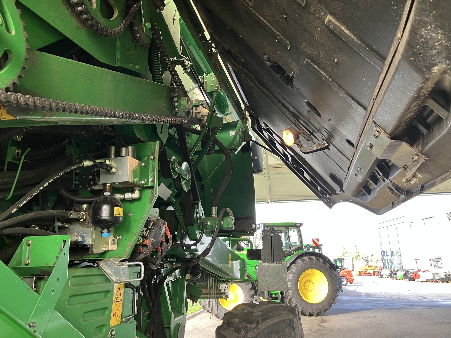 John Deere T670 6708557737617636 © GM Bilder