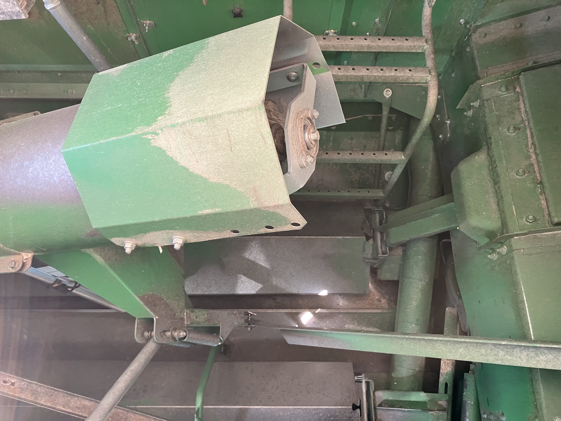John Deere T670 6708557737617652 © GM Bilder