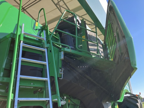John Deere T670 6708557737617661 © GM Bilder