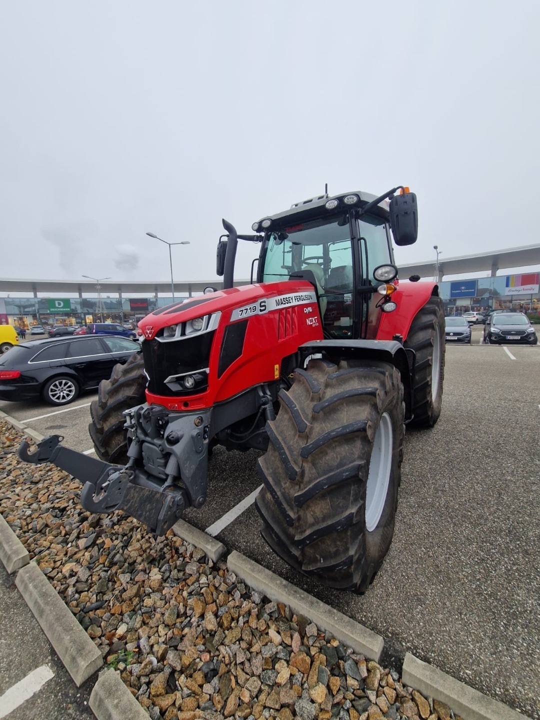 Massey Ferguson 7719 S Dyna Next Edition 674173730205558240 © GM Bilder