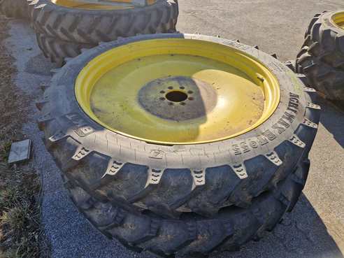 Alliance 270/95R46 & 270/80R32 679700418200183031 © GM Bilder