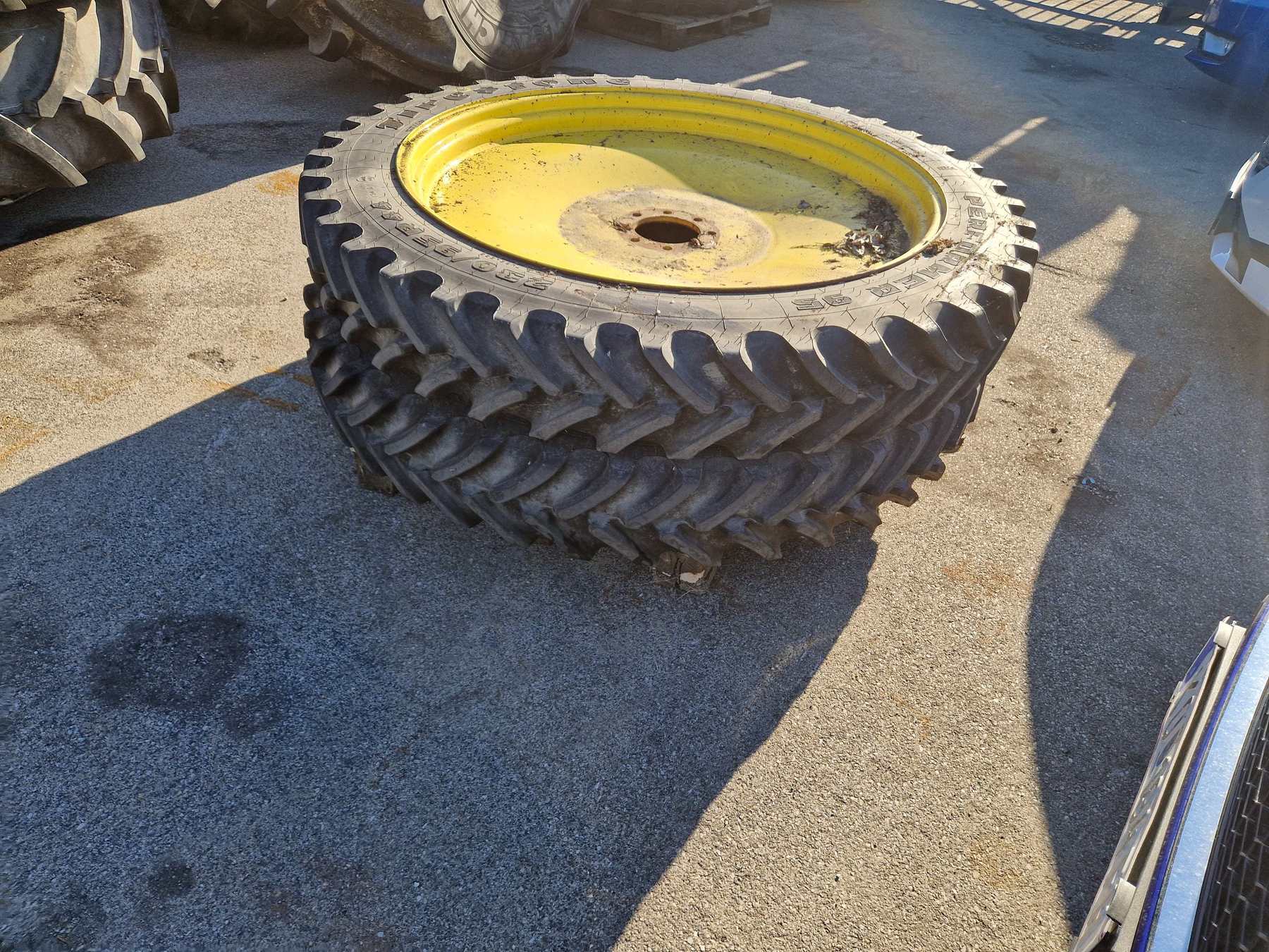 Firestone 230/95R44 67977976515280923 © GM Bilder