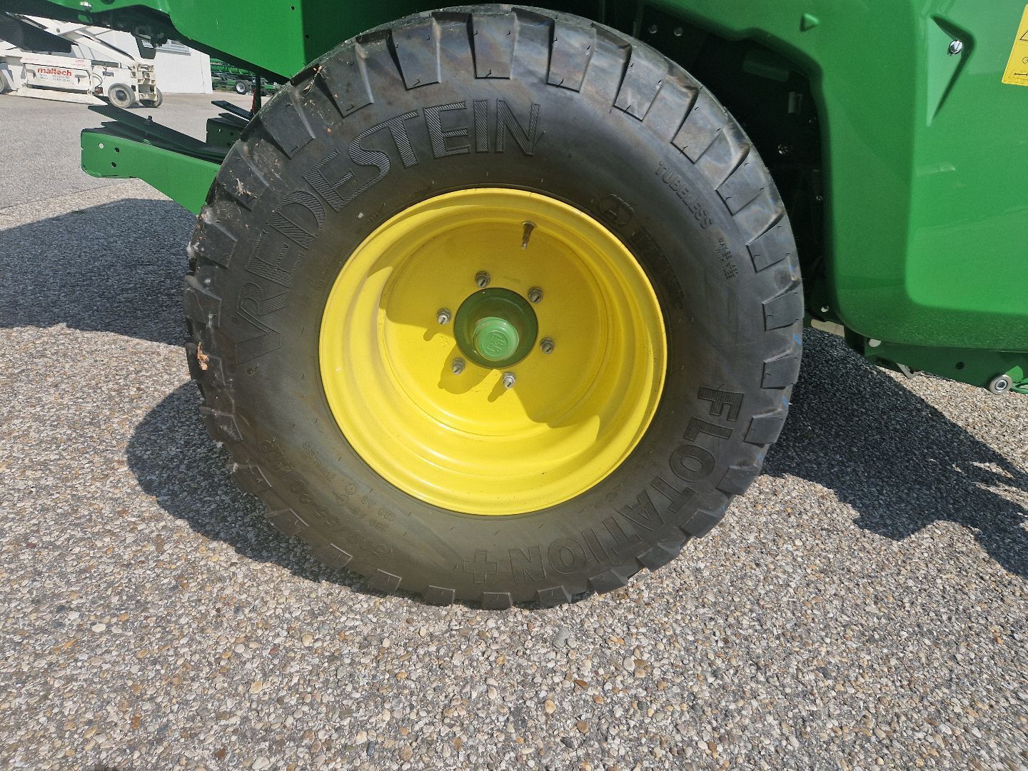 John Deere V461M 6802472905642248 © GM Bilder