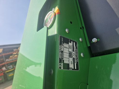 John Deere V451M 680301560720317111 © GM Bilder