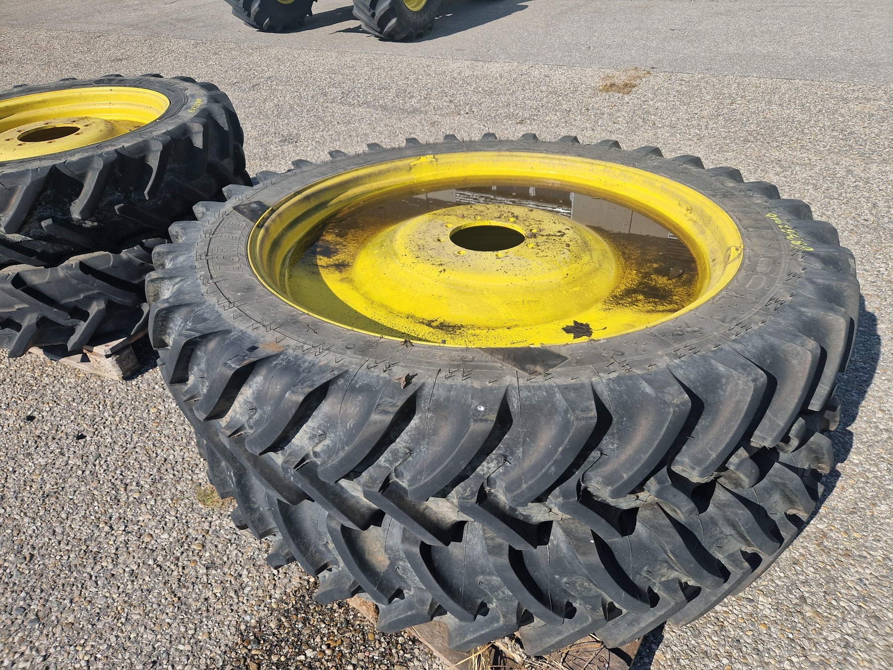 Michelin 320/95R50 & 320/85R34 683529105 © GM Bilder