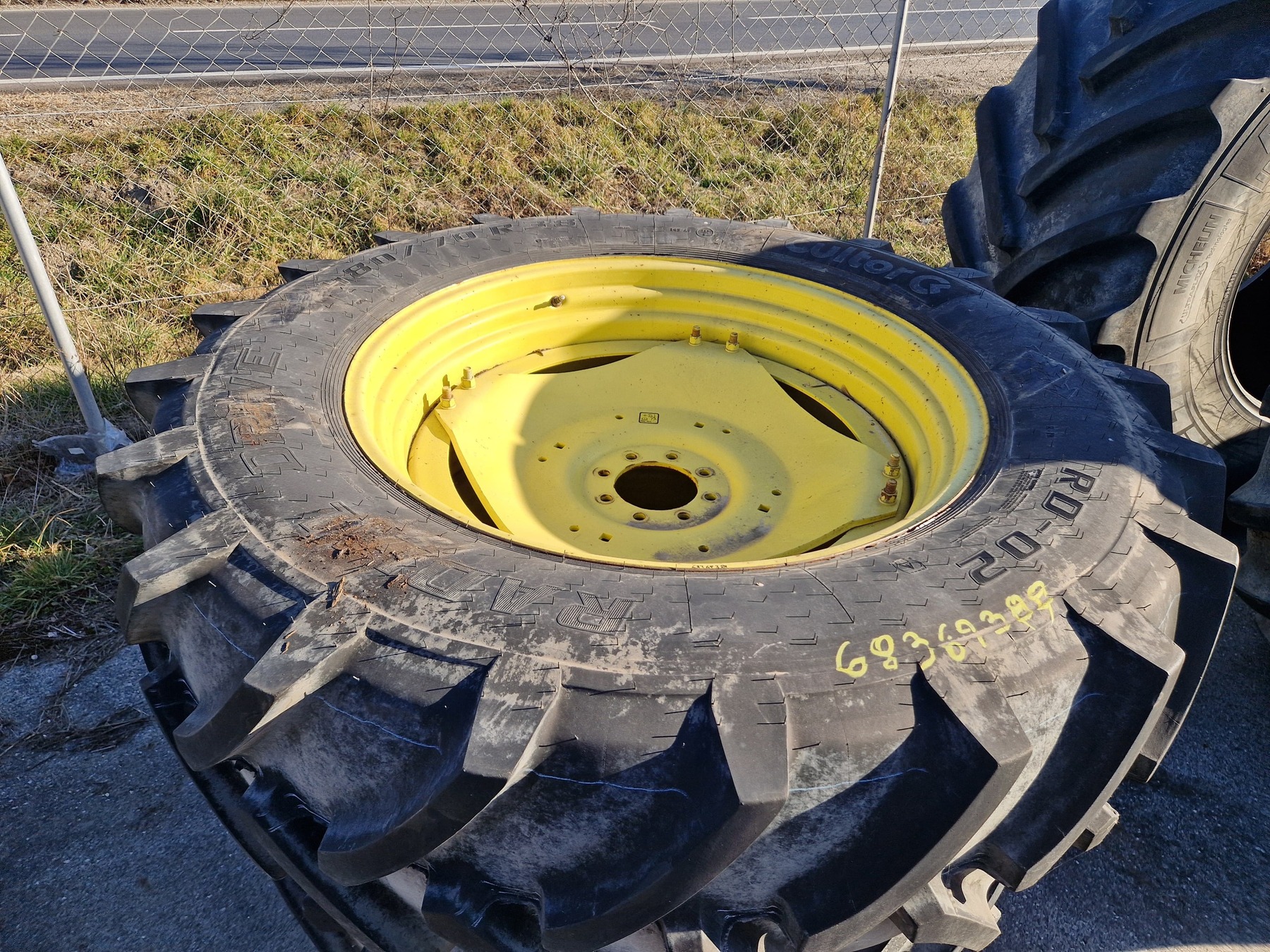 Alliance 480/70R38 & 380/70R28 683693882 © GM Bilder