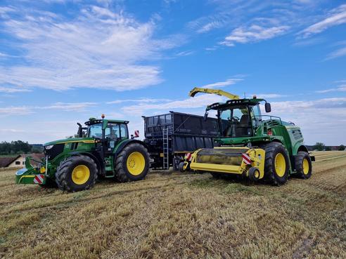 John Deere 8500 683700993 © GM Bilder