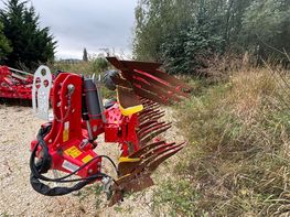 [3293-683828530_7.jpeg]