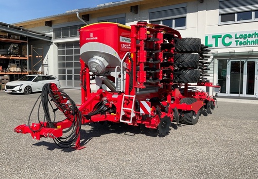 PÃ¶ttinger Terrasem V6000D 683870780 © GM Bilder