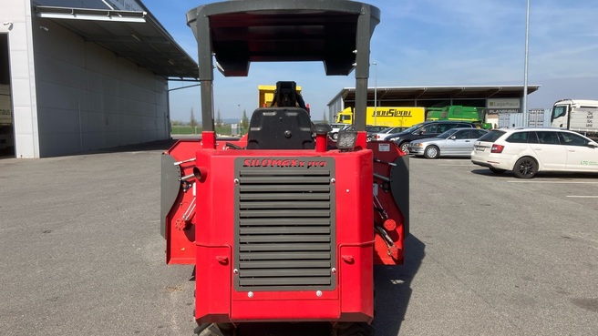 Silomaxx SVT 4045 683892386 © GM Bilder