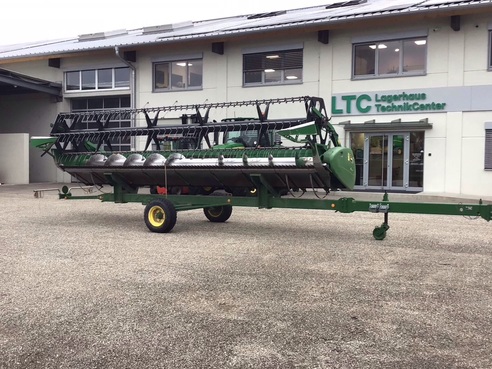 John Deere Schneidwerk 622R 683907567 © GM Bilder