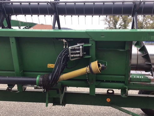 John Deere Schneidwerk 622R 683907568 © GM Bilder