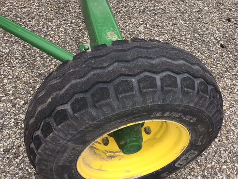 John Deere Schneidwerk 622R 683907569 © GM Bilder