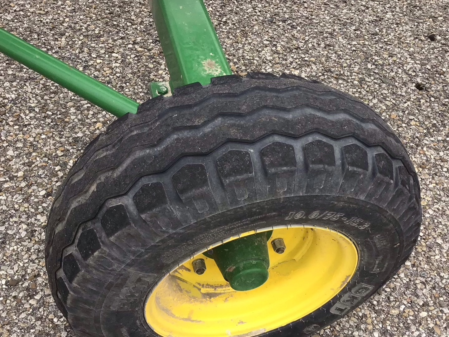 John Deere Schneidwerk 622R 683907569 © GM Bilder