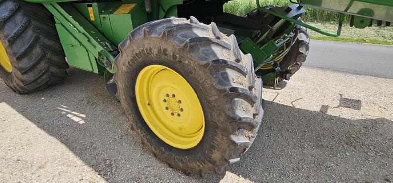 John Deere T550 6850017454467318225 © GM Bilder