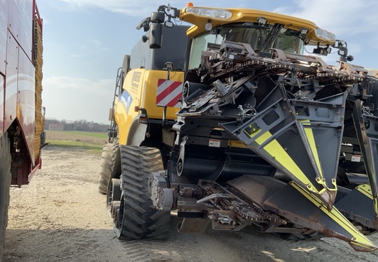 NEW HOLLAND CR9090 691699224484021322473 © GM Bilder