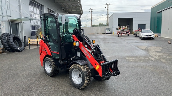 Manitou MLA 2-25 H 8908201 © GM Bilder