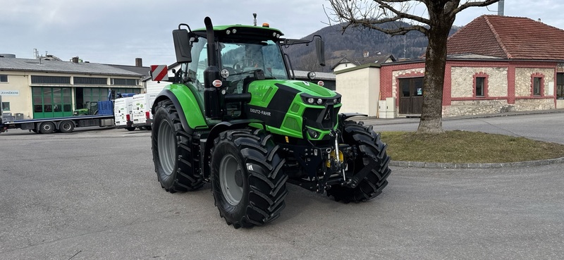 Deutz-Fahr 6130.4 TTV Agrotron 1230 © GM Bilder