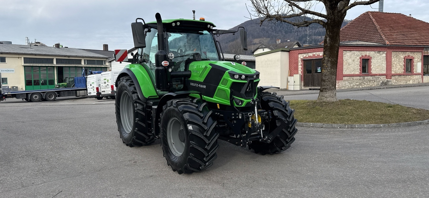 Deutz-Fahr 6130.4 TTV Agrotron 1230 © GM Bilder