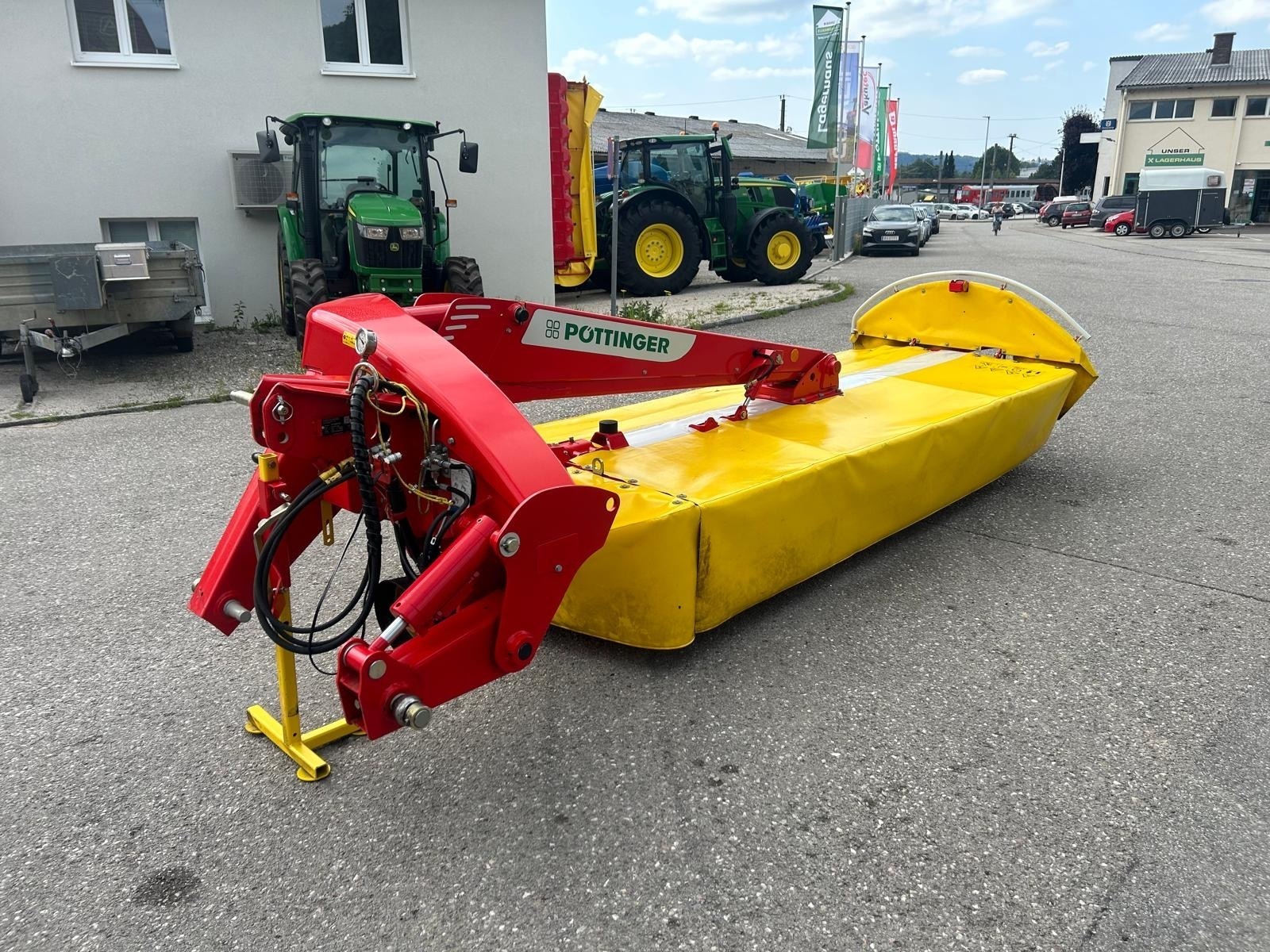 PÃ¶ttinger Novacat 352 6630724244069206981 © GM Bilder