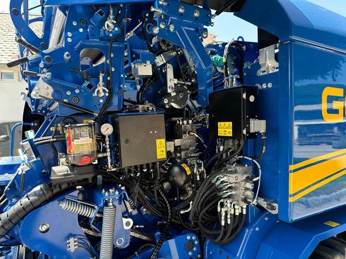 GÃ¶weil G-1 F125 Komipresse inkl. Triebachse 66796780041142110218 © GM Bilder