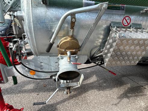 Vakutec VA 5200 Vakumfass inkl. Schleppschuh 7,5 6702147772678010 © GM Bilder