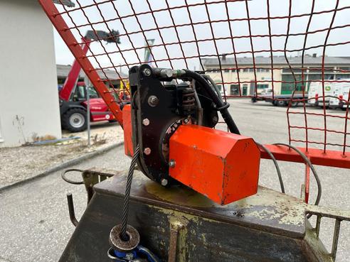 Holzknecht HS 280 UEA 671698373950438 © GM Bilder