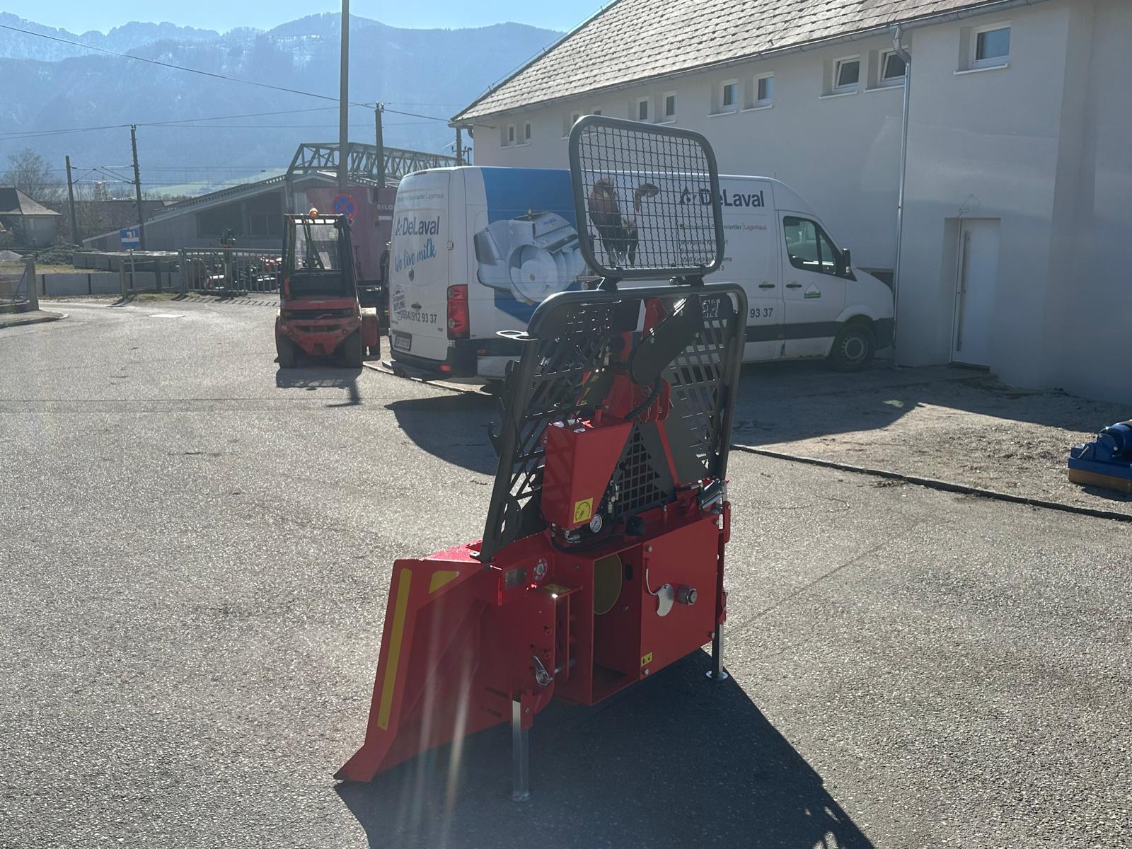Krpan 8,5 EH inkl. Seilausstoß 6734693047230823 © GM Bilder