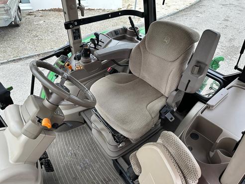 John Deere 5090R 6750080141174 © GM Bilder