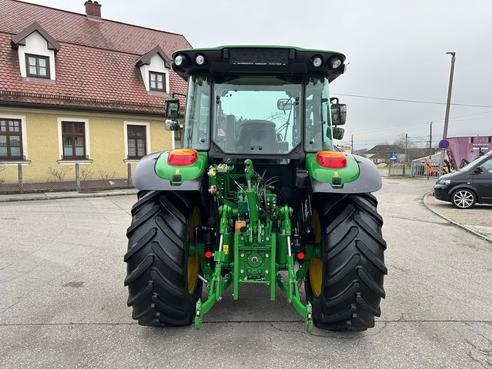 John Deere 5090R 6750080141177 © GM Bilder