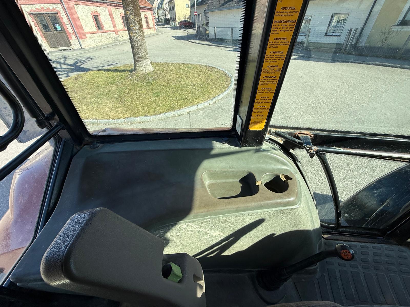 New Holland L85DT 675402533689018 © GM Bilder