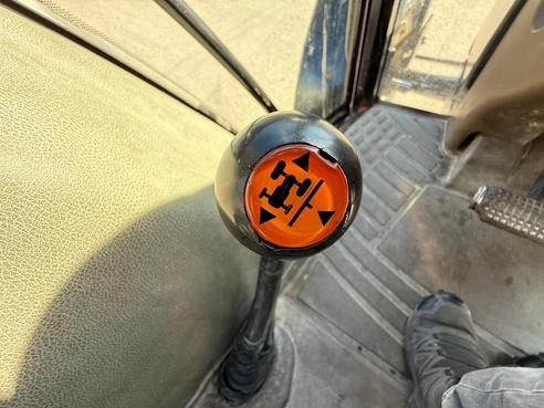 New Holland L85DT 675402533689023 © GM Bilder