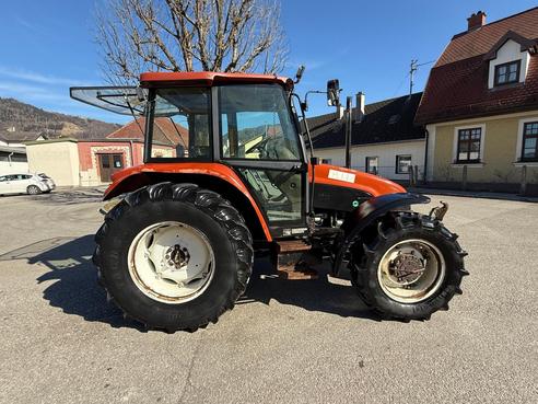 New Holland L85DT 67540253368906 © GM Bilder
