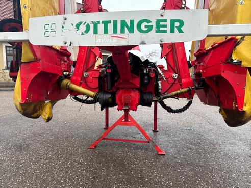 PÃ¶ttinger Novacat V10 6759695157855494018 © GM Bilder