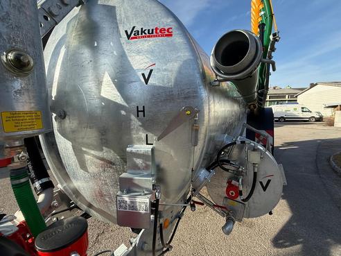 Vakutec VA 9500 inkl. 12m Vario-Flex Schlepp Schuh 679515243797717111 © GM Bilder