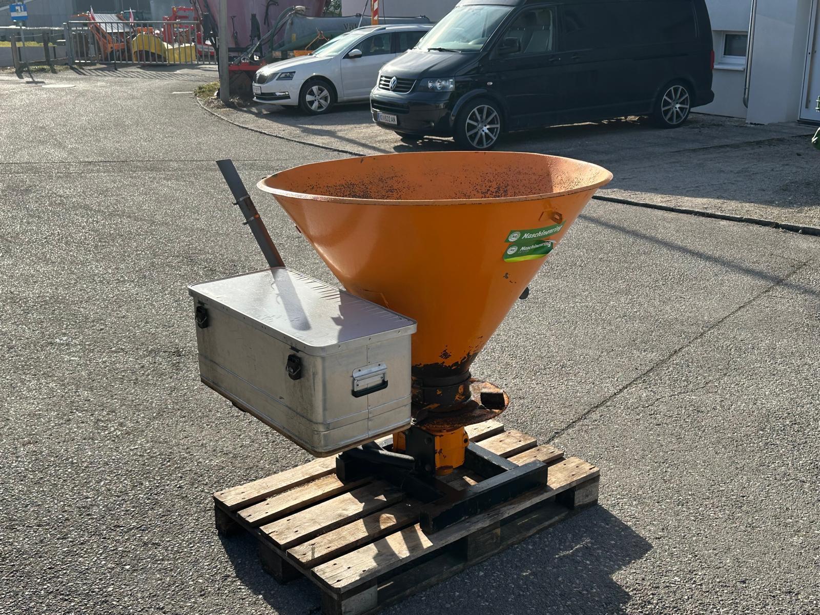 Rauch Salzstreuer/Splitstreuer 67974733883 © GM Bilder