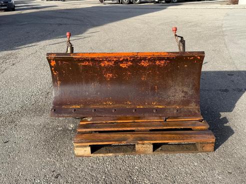 ECO TECHNOLOGIES Schneeschild 140 cm 67981667392160154 © GM Bilder