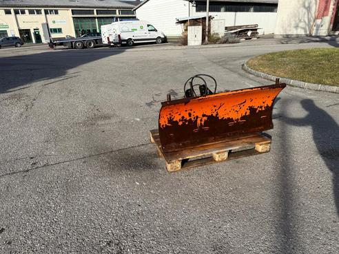 ECO TECHNOLOGIES Schneeschild 140 cm 6798276984596704780 © GM Bilder