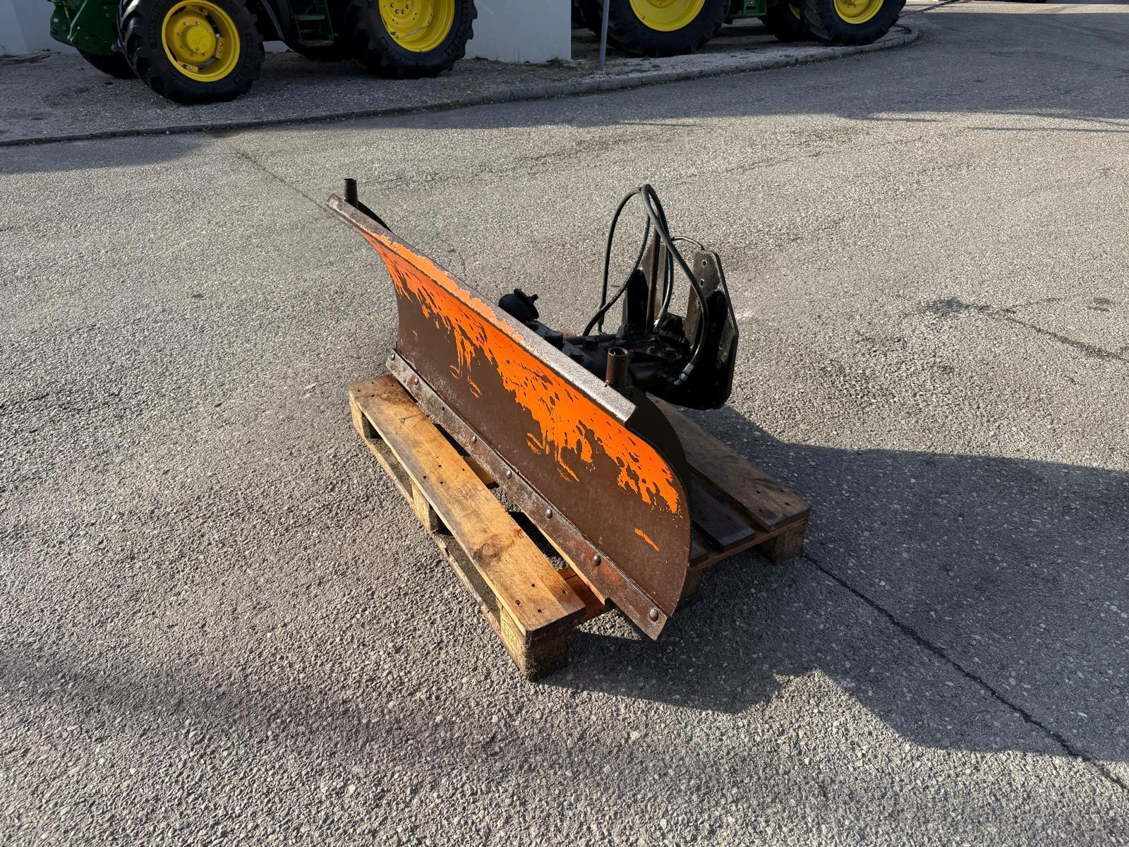 ECO TECHNOLOGIES Schneeschild 140 cm 6798276984596704781 © GM Bilder