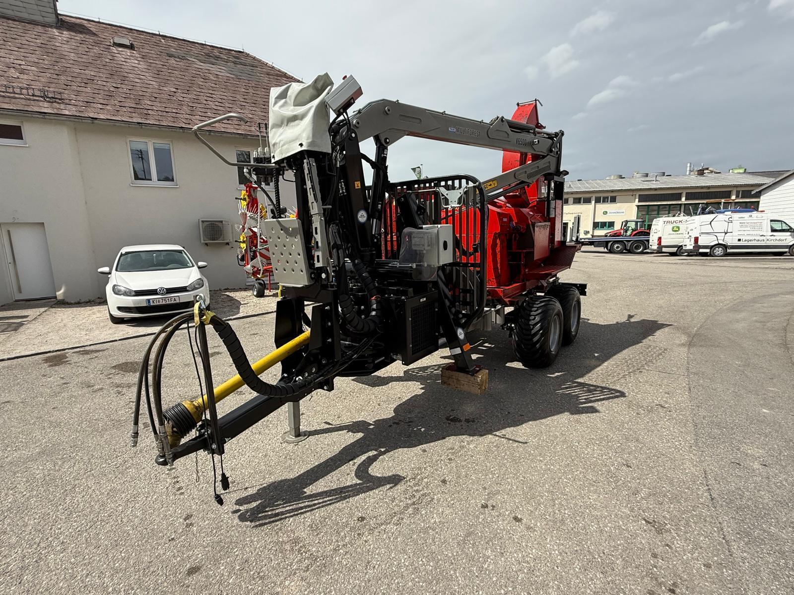 EschlbÃ¶ck Holzhackmaschine 680103230599215011 © GM Bilder