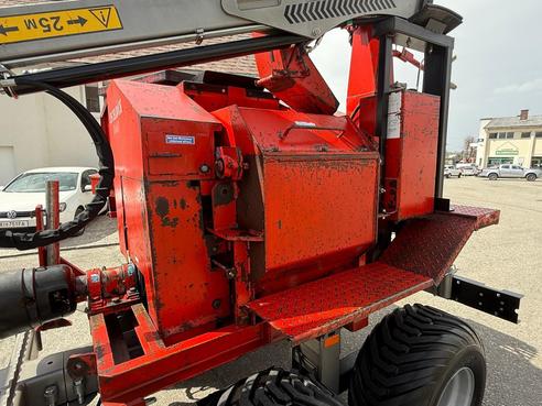 EschlbÃ¶ck Holzhackmaschine 6801032305992150117 © GM Bilder