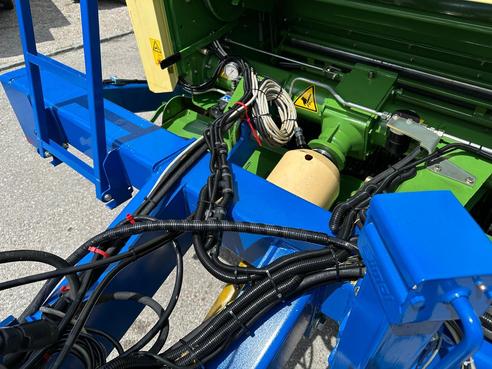 Krone Krone Kombi Presse Vario Pack 1500 6822110735990113 © GM Bilder