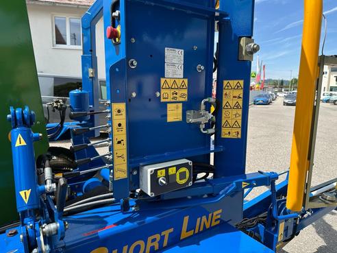 Krone Krone Kombi Presse Vario Pack 1500 6822110735990115 © GM Bilder