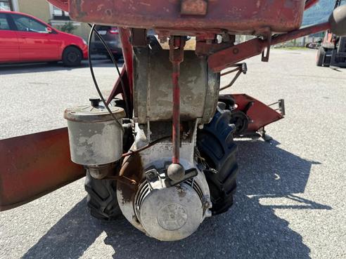 Aebi Eingrasmotormäher 68284170601311789 © GM Bilder