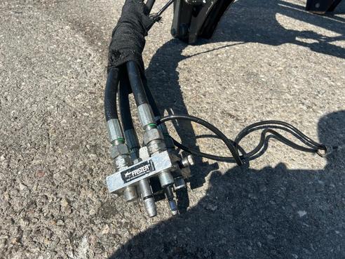 Hauer Frontlader Pom-S 90 682973409837624254 © GM Bilder