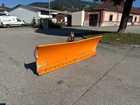 Hydrac UNI 290 Schneepflug/Schneeschild 683149493944110 © GM Bilder