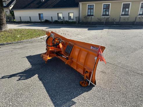 Hydrac UNI 290 Schneepflug/Schneeschild 683149493944112 © GM Bilder
