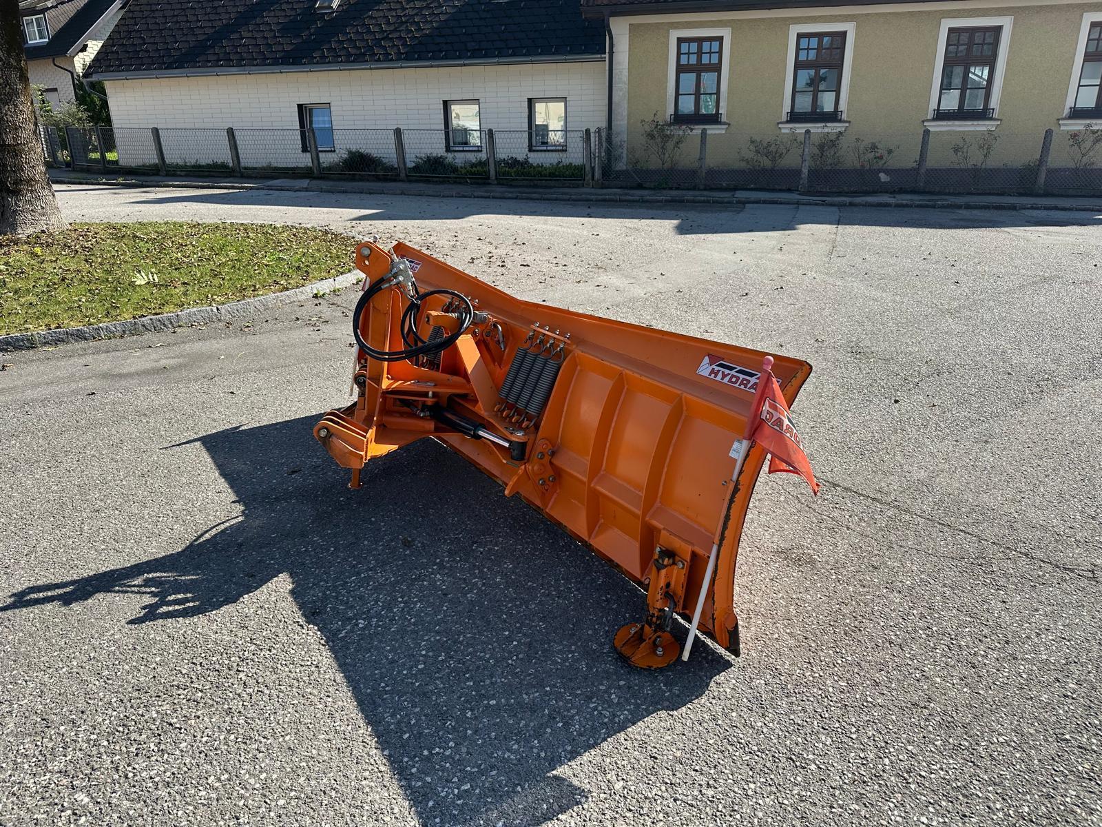 Hydrac UNI 290 Schneepflug/Schneeschild 683149493944112 © GM Bilder